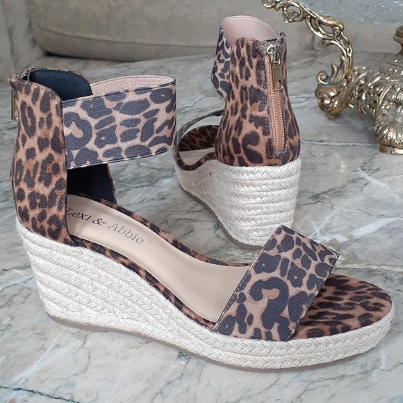 Lexi & Abbie wedges shoes - Picture 1 of 7